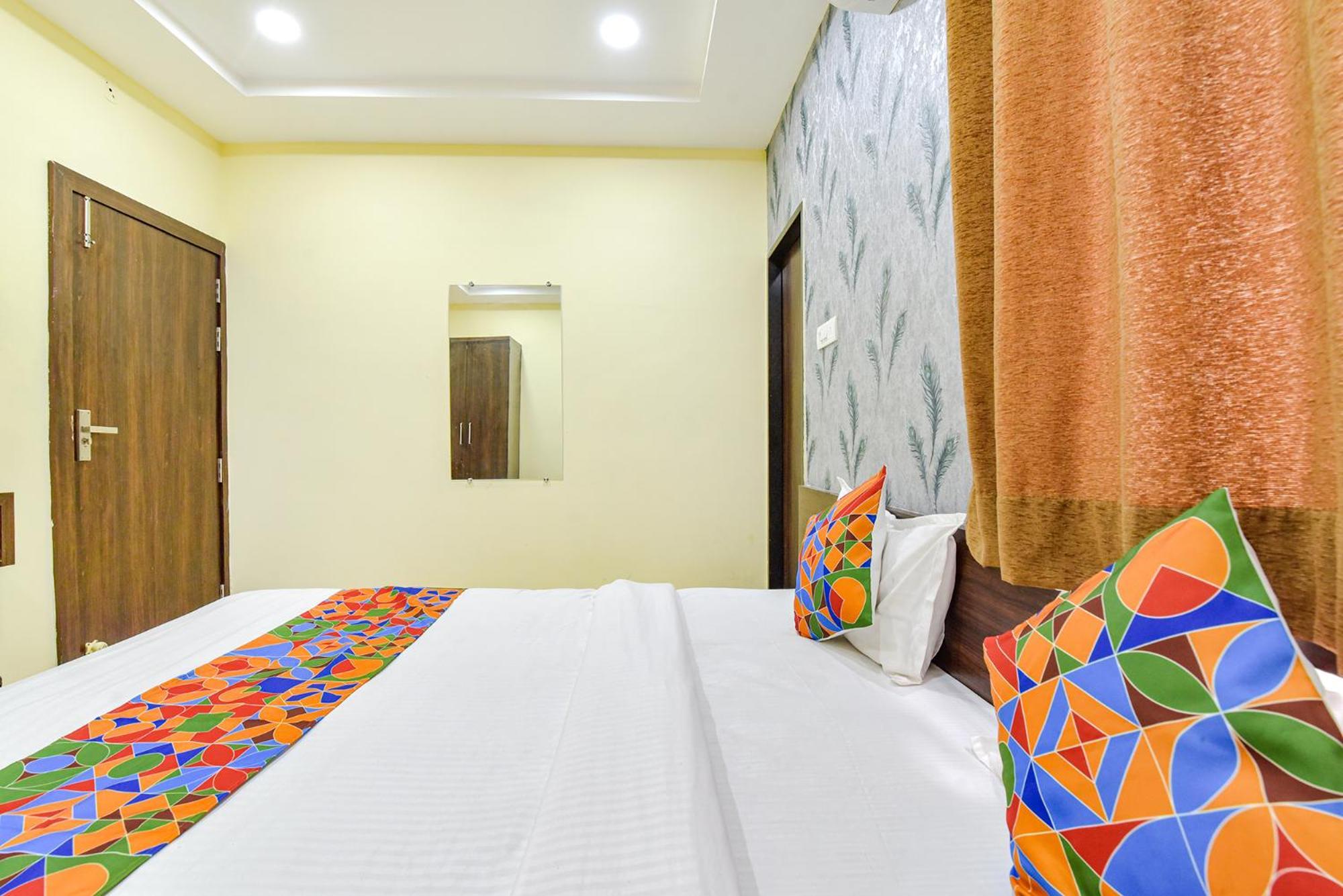 Fabexpress A2 And Restro Hotel Indore Exterior foto
